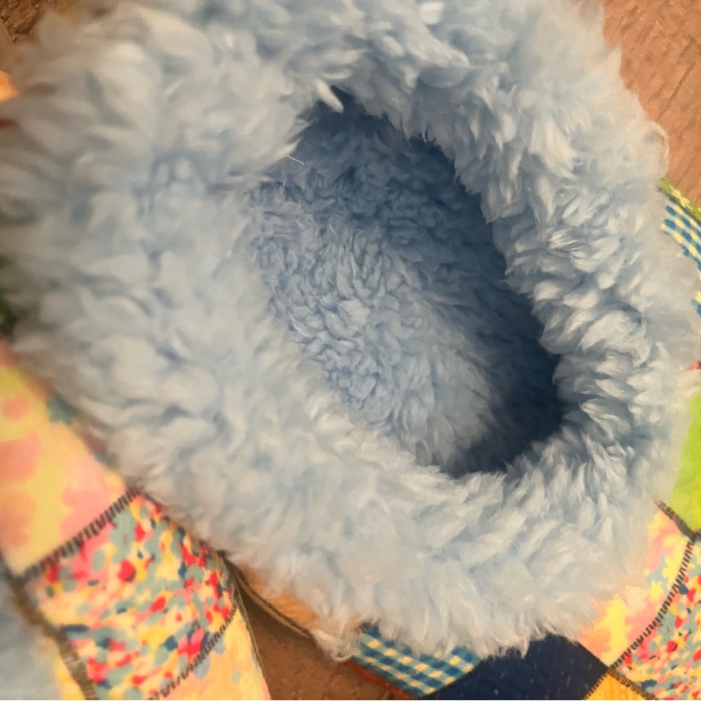 New Patchwork Slippers - Picture 3 of 3